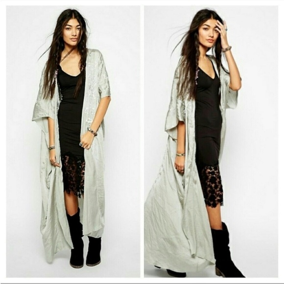 Free People Sensual Satin Sweet Sunrise Embroidered Kimono - Picture 1 of 9